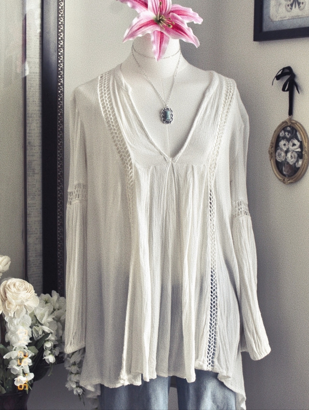 Free People Boho V-Neck White Peasant Top